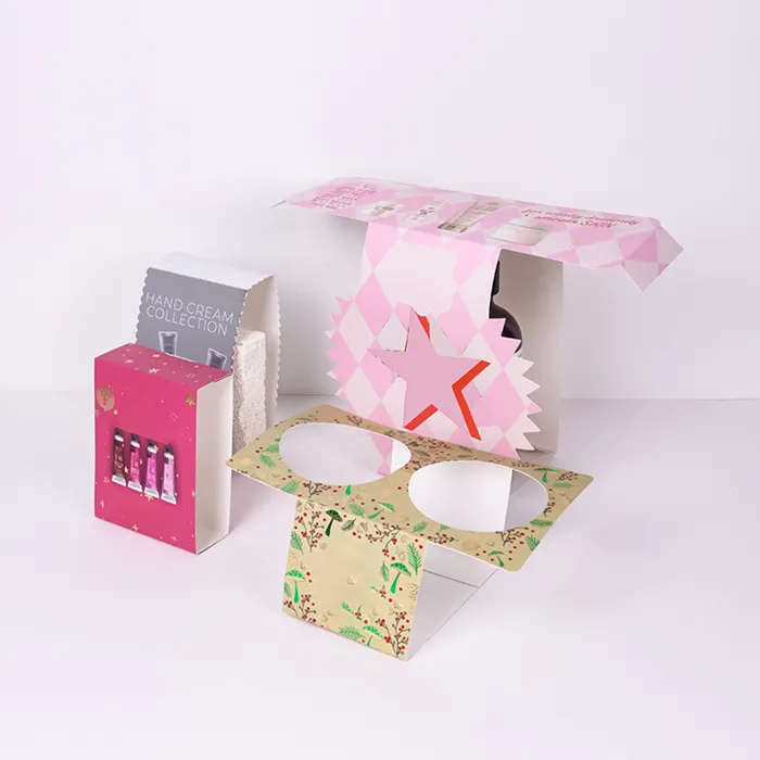 Mga Manggas ng Kahon